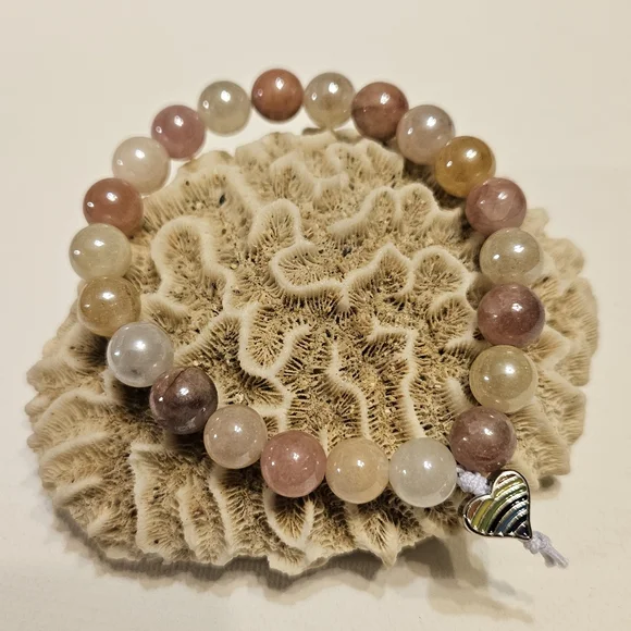 Elegant SUNSTONE Beaded Stretch Bracelet with Colorful Heart Charm ♡ Handmade ♡ - Picture 6 of 10